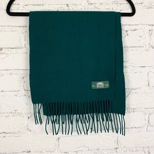Roots Dark Green Tassel Fringe End Scarf French